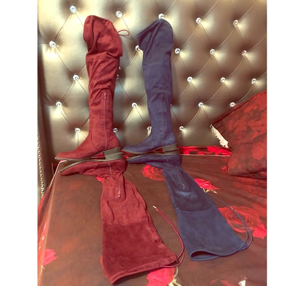 Knee high boots - Picture 1 of 1